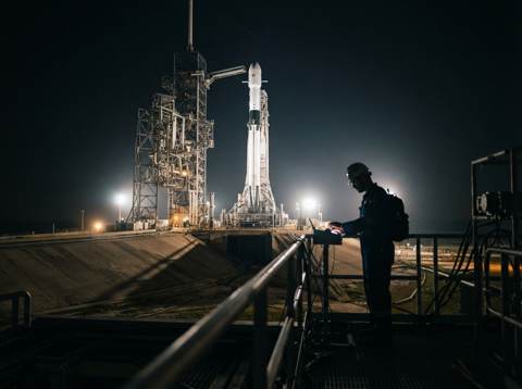 SpaceX Raises $25 Billion in Debt Sale