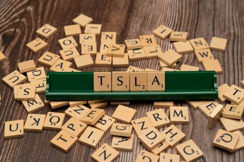 SpaceX (SPCE) Stock Drop Costs Musk Trillionaire Status