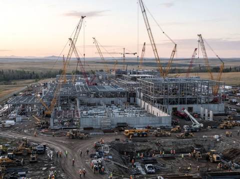 Why Is Meta Expanding Its Data Center Presence Into Canada